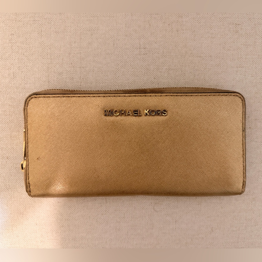 Michael Kors Metallic Gold Zip Wallet